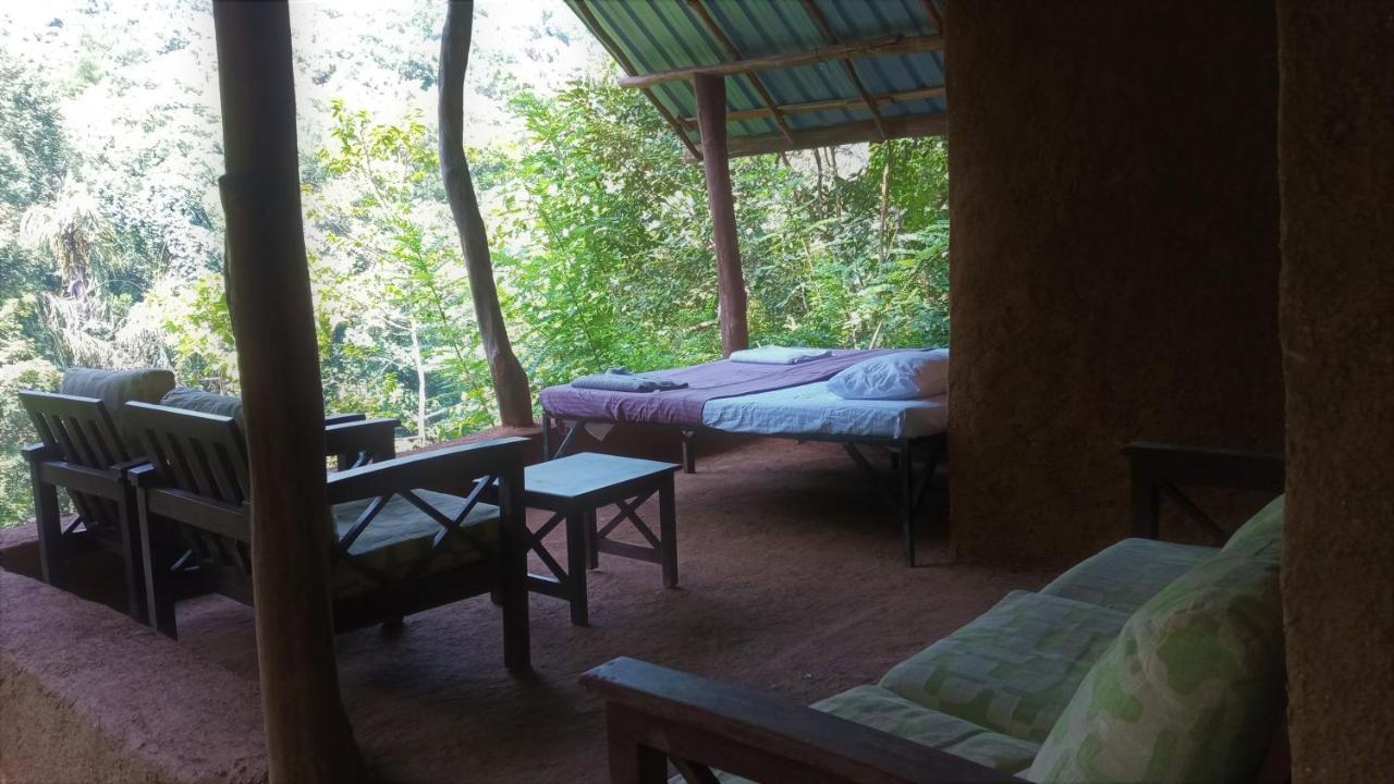 Chalet In The Jungle Pallegama Екстер'єр фото